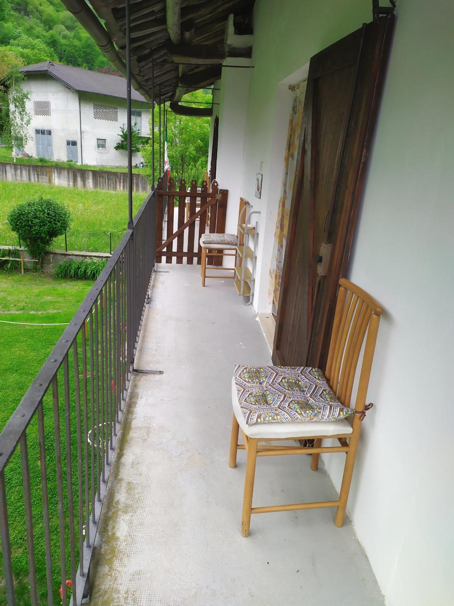Bed and Breakfast La Ghita Sparone Екстер'єр фото