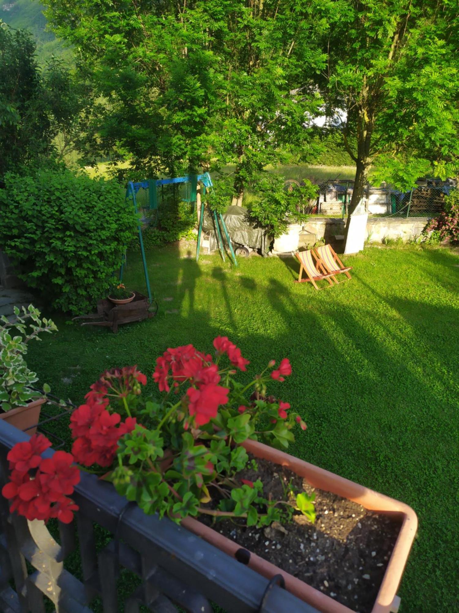 Bed and Breakfast La Ghita Sparone Екстер'єр фото